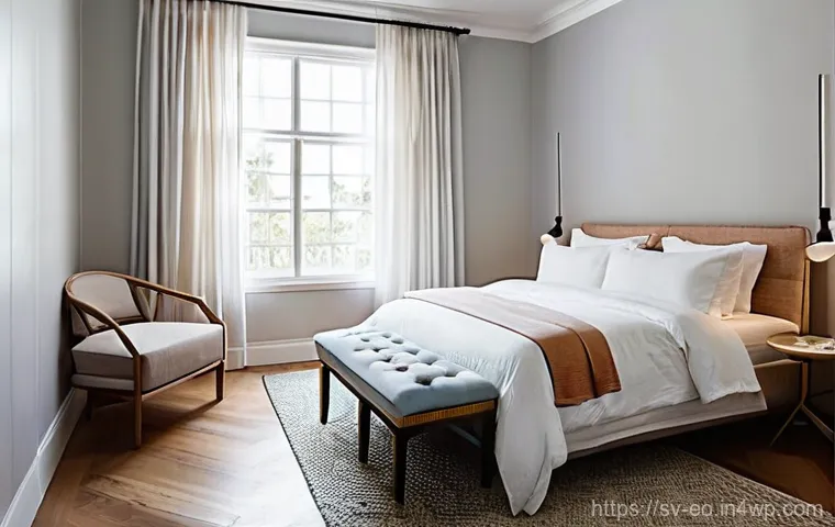 낮잠을 위한 마음챙김 기법 - **The Ultimate Nap Oasis:** A serene and dimly lit bedroom, softly illuminated by natural light filt...